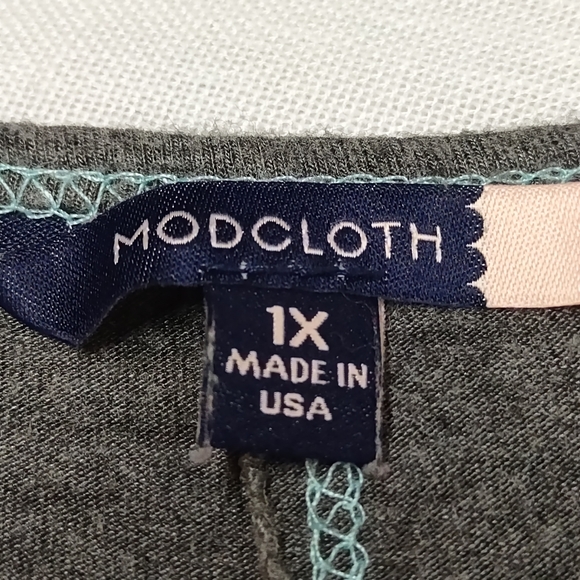 Modcloth Women's Gray Stretch Shirt Dress Size 1X - Picture 9 of 10